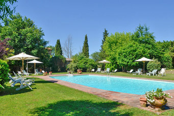 vakantie met zwembad dichtbij Cortona