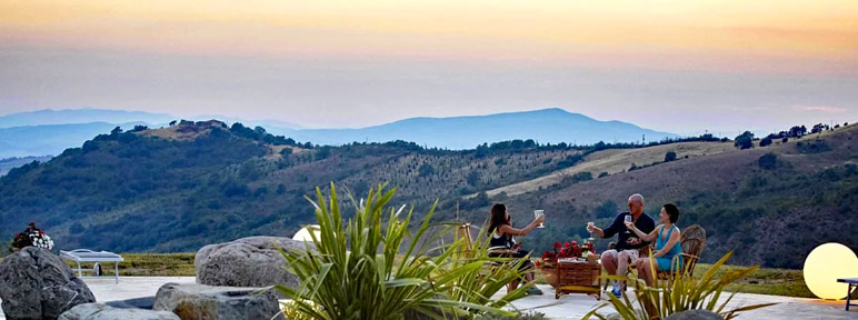 foto: Vakantie in Maremma heuvels vlakbij kust toscane