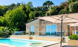 foto: Moderne vakantie villa met zwembad, jacuzzi, airconditioning in Marche, Italie